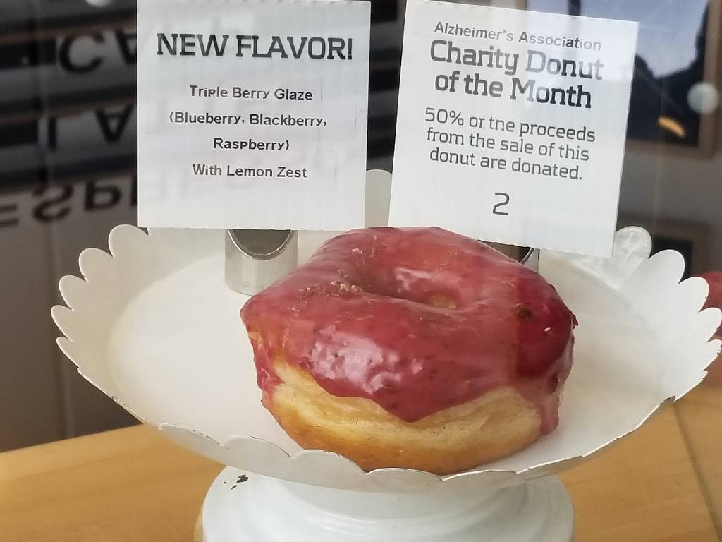 Funkytown Donuts | bakery | 1000 8th Ave #101, Fort Worth, TX 76104, USA | 8178629750 OR +1 817-862-9750