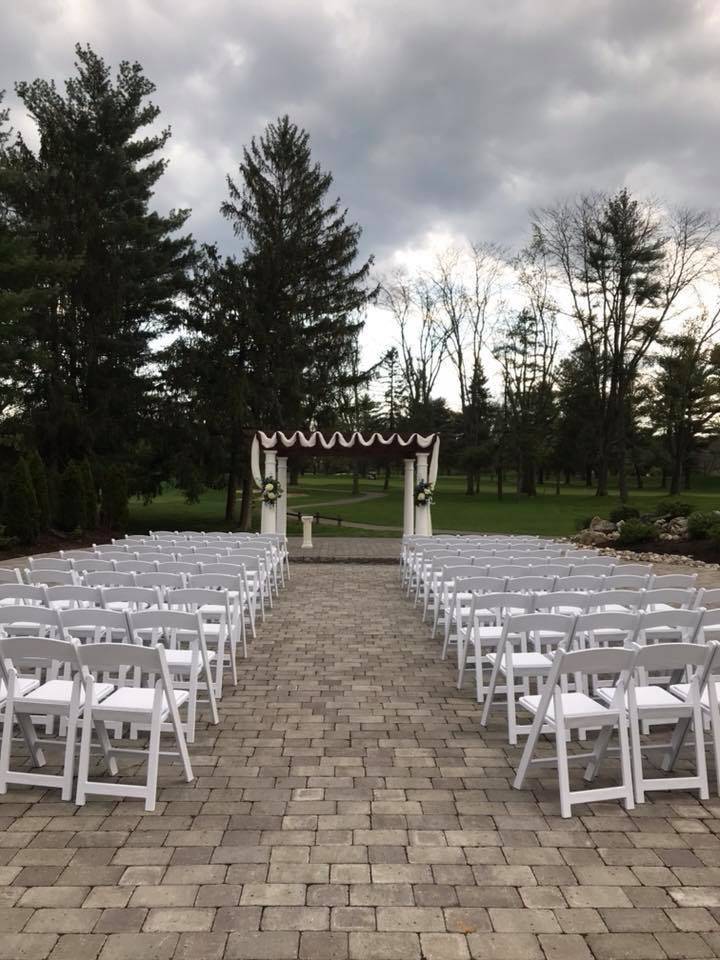 Downingtown Country Club | restaurant | 93 Country Club Dr, Downingtown, PA 19335, USA | 6102692000 OR +1 610-269-2000