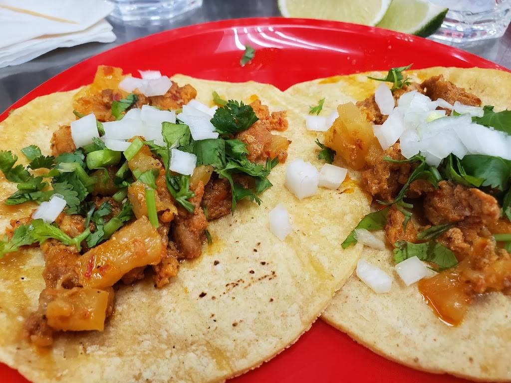 La Patrona | restaurant | 3092 Mavis Rd, Mississauga, ON L5C 1T8, Canada | 6475685717 OR +1 647-568-5717