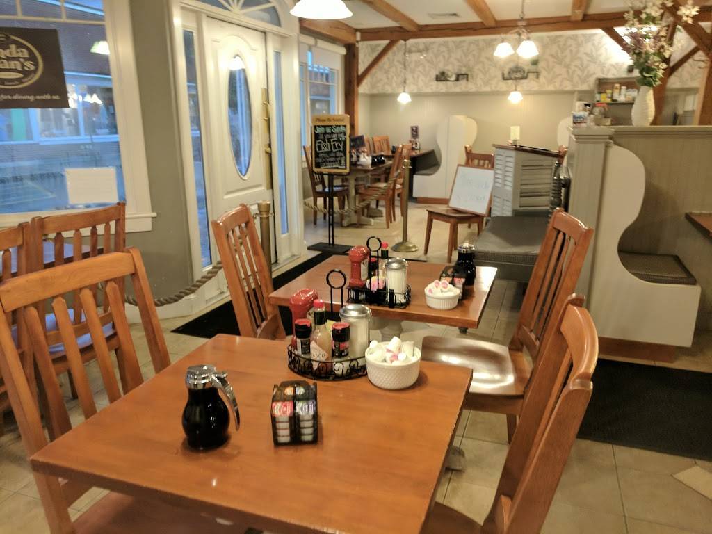 Linda Jeans Restaurant | restaurant | 25 Circuit Ave Circuit Avenue, Oak Bluffs, MA 02557, USA | 5086934093 OR +1 508-693-4093