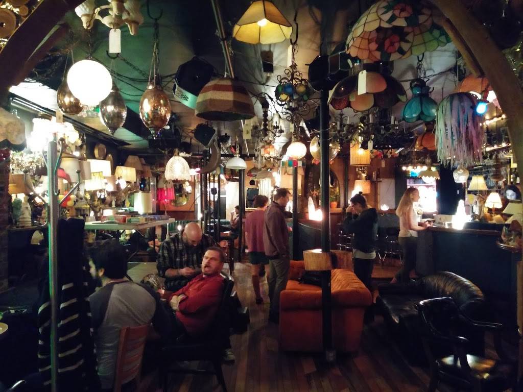 Light Club Lamp Shop | restaurant | 12 N Winooski Ave, Burlington, VT 05401, USA | 8026609346 OR +1 802-660-9346