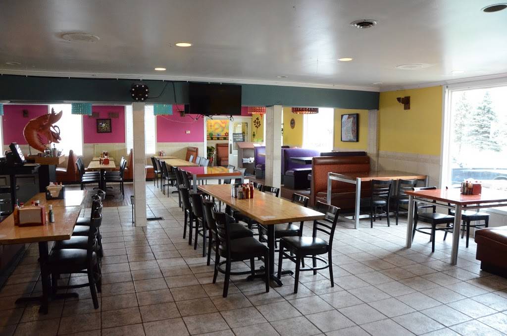 Mai-Quesi | restaurant | 1518 E New York St, Aurora, IL 60505, USA | 6305850720 OR +1 630-585-0720