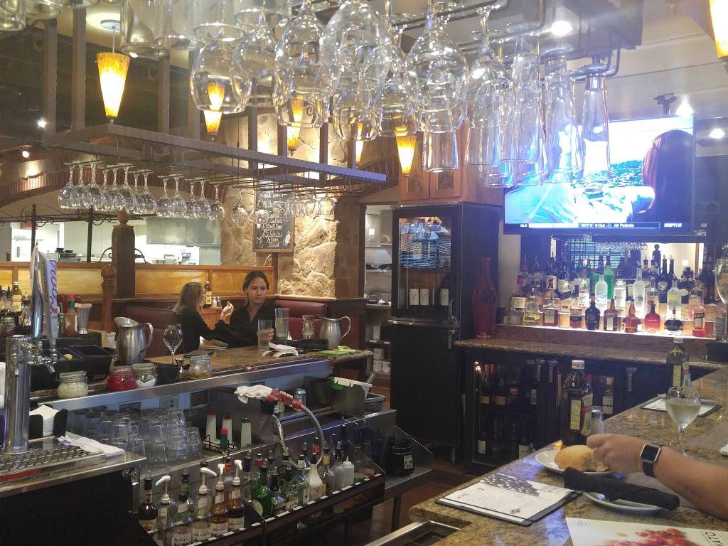 Romanos Macaroni Grill | restaurant | 17603 Colima Rd, City of Industry, CA 91748, USA | 6265818051 OR +1 626-581-8051