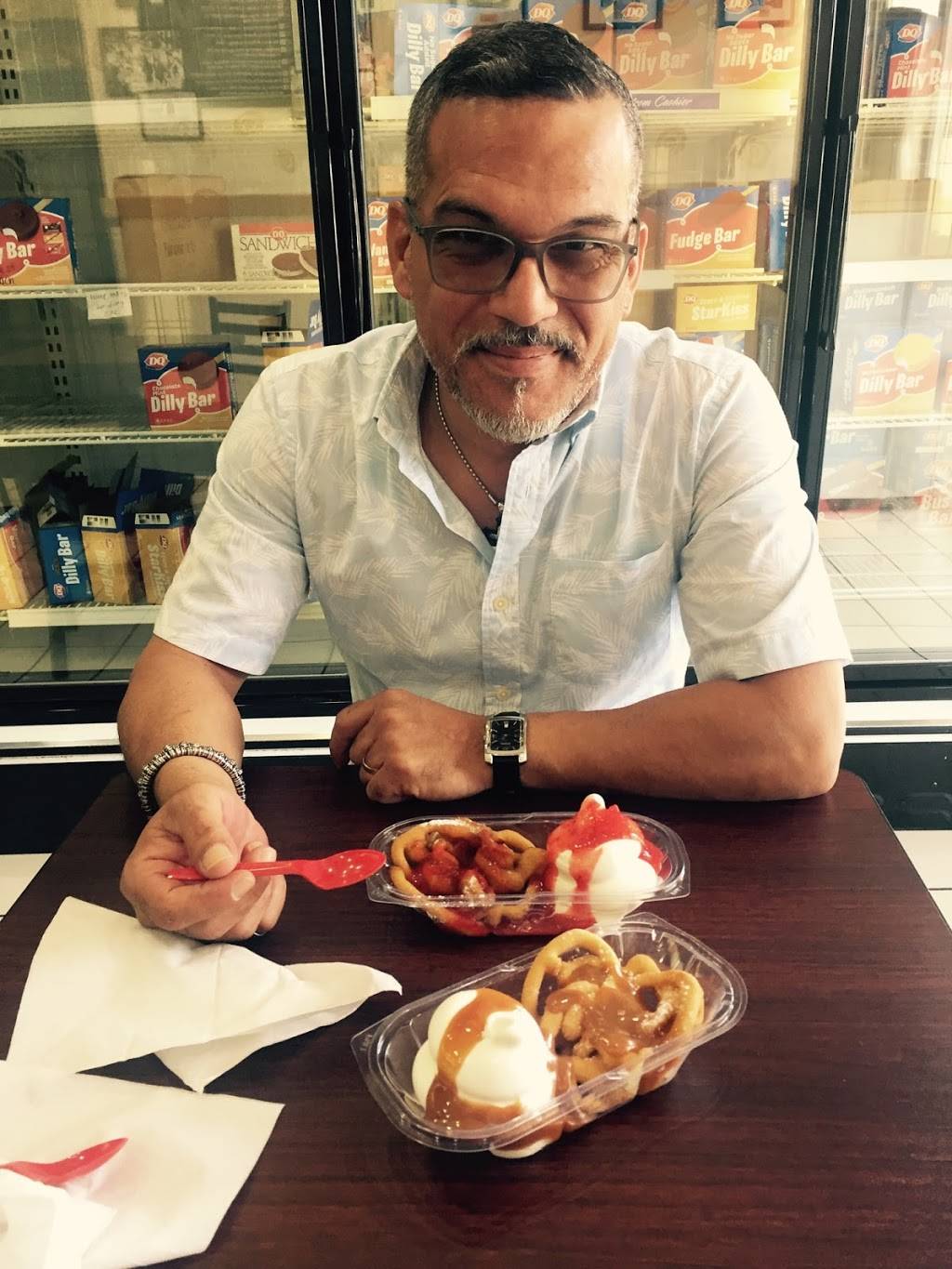 Dairy Queen | restaurant | 7 S Sutton Rd, Streamwood, IL 60107, USA | 6308302700 OR +1 630-830-2700