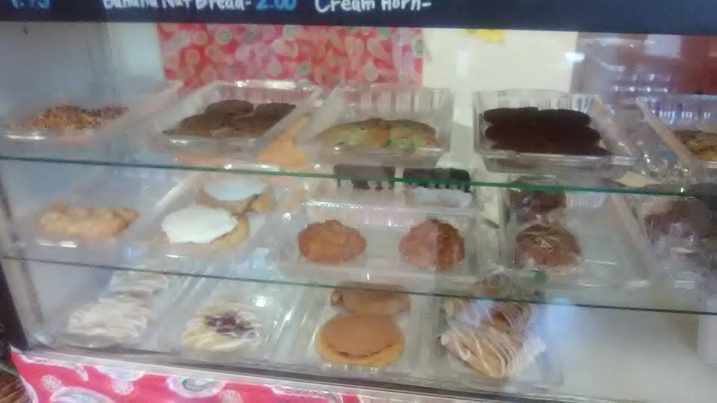 Cummins Café Delights | bakery | 31 E High St, Lawrenceburg, IN 47025, USA | 8125371002 OR +1 812-537-1002