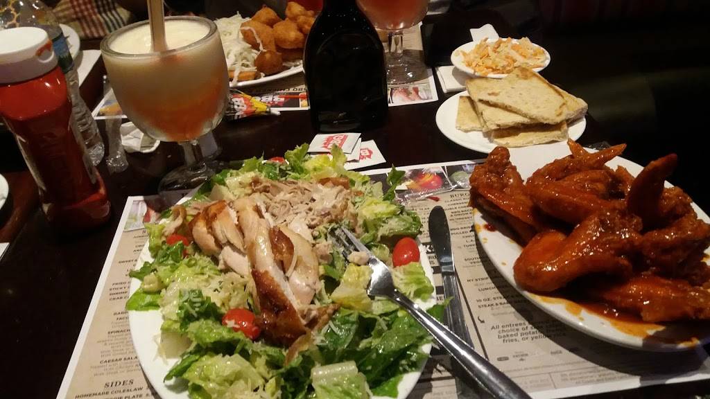 Dallas BBQ | meal takeaway | 180 Livingston St, Brooklyn, NY 11201, USA | 7186435700 OR +1 718-643-5700