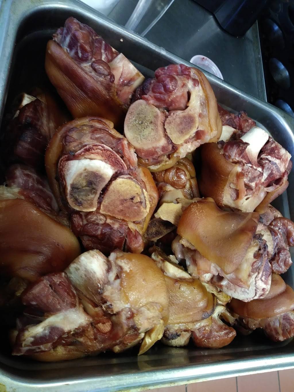 Mr. Bs Soul Food | restaurant | 17600 W McNichols Rd, Detroit, MI 48235, USA | 3137665644 OR +1 313-766-5644