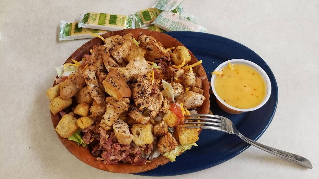 Hucks Cafe | restaurant | 605 Homer Rd, Commerce, GA 30529, USA | 7063356346 OR +1 706-335-6346