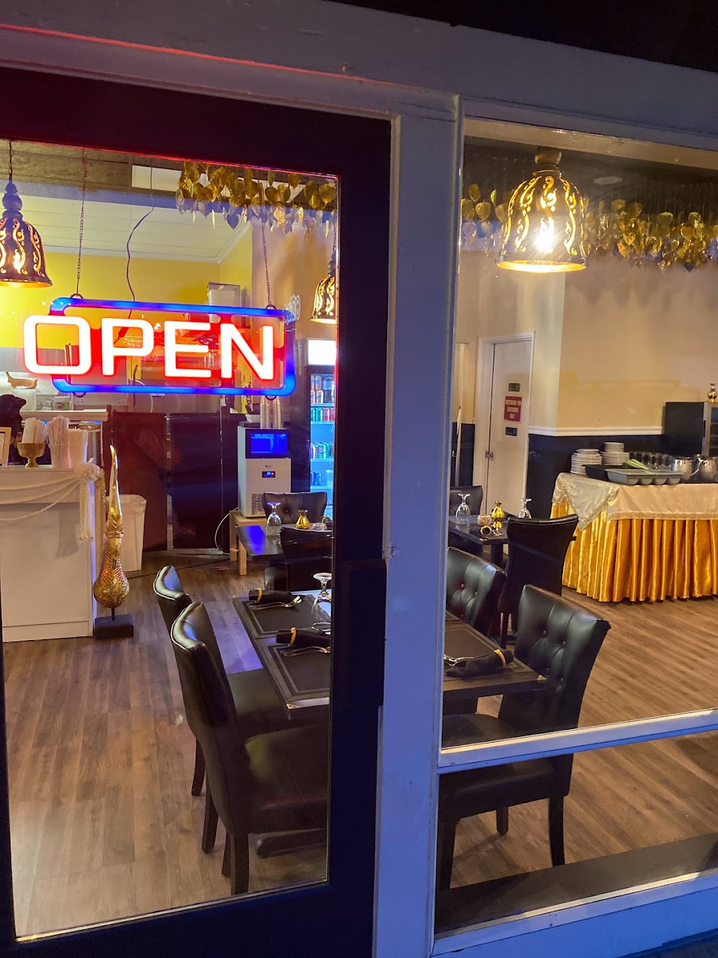 Amata II Thai Cuisine | meal takeaway | 16716 Hwy 99 c, Lynnwood, WA 98037, USA | 4256788370 OR +1 425-678-8370