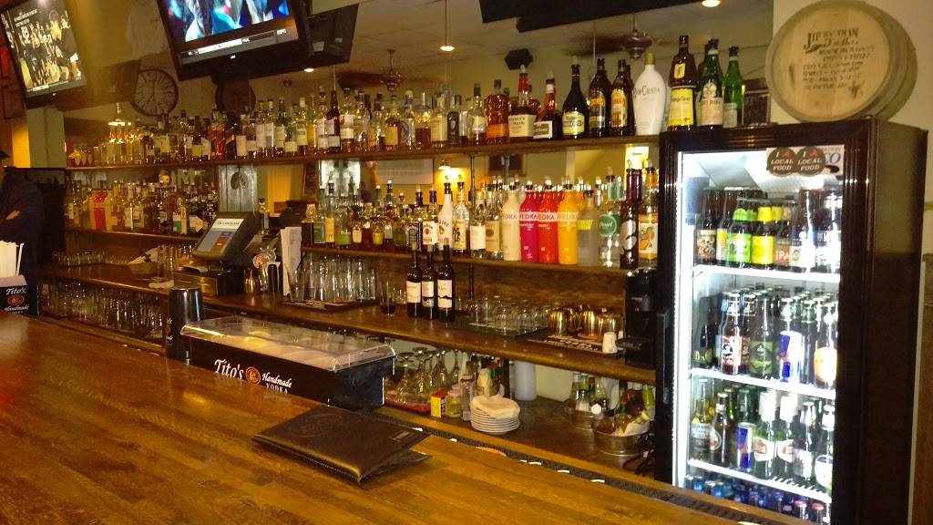 The Blossom Road Pub | restaurant | 198 Winton Rd N, Rochester, NY 14610, USA | 5853635831 OR +1 585-363-5831