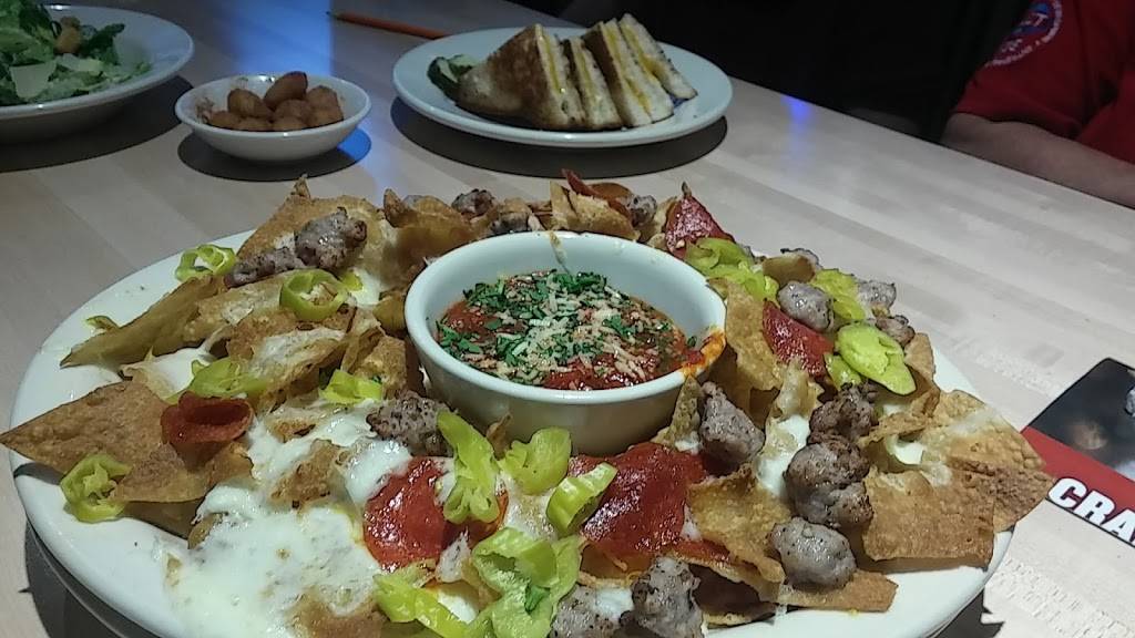 Old Chicago | restaurant | 16990 E Iliff Ave, Aurora, CO 80013, USA | 3033380144 OR +1 303-338-0144