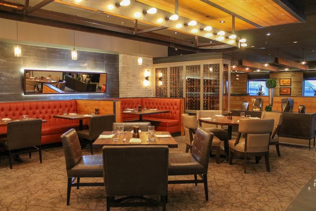 Charcoal Steak House | restaurant | 2980 King St E, Kitchener, ON N2A 1A9, Canada | 5198936570 OR +1 519-893-6570