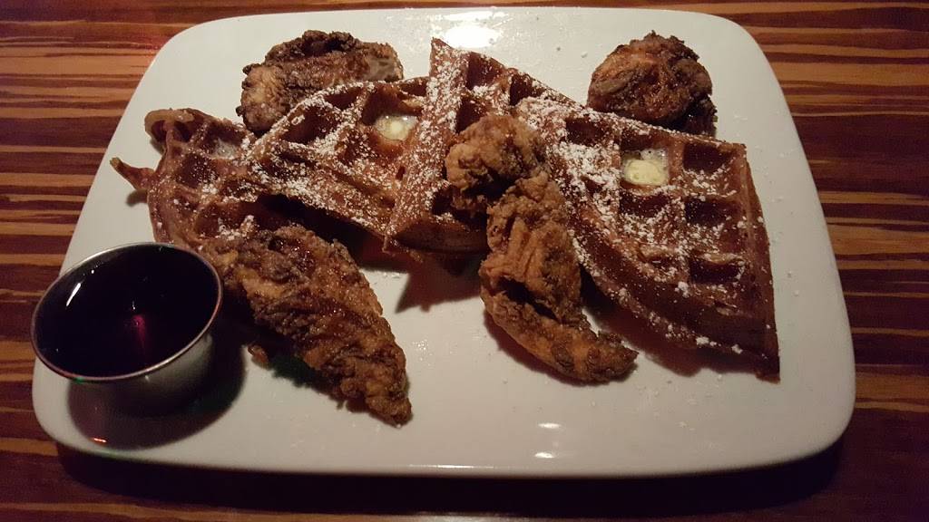 Formosa Cafe | restaurant | 7156 Santa Monica Blvd, West Hollywood, CA 90046, USA | 3238509050 OR +1 323-850-9050