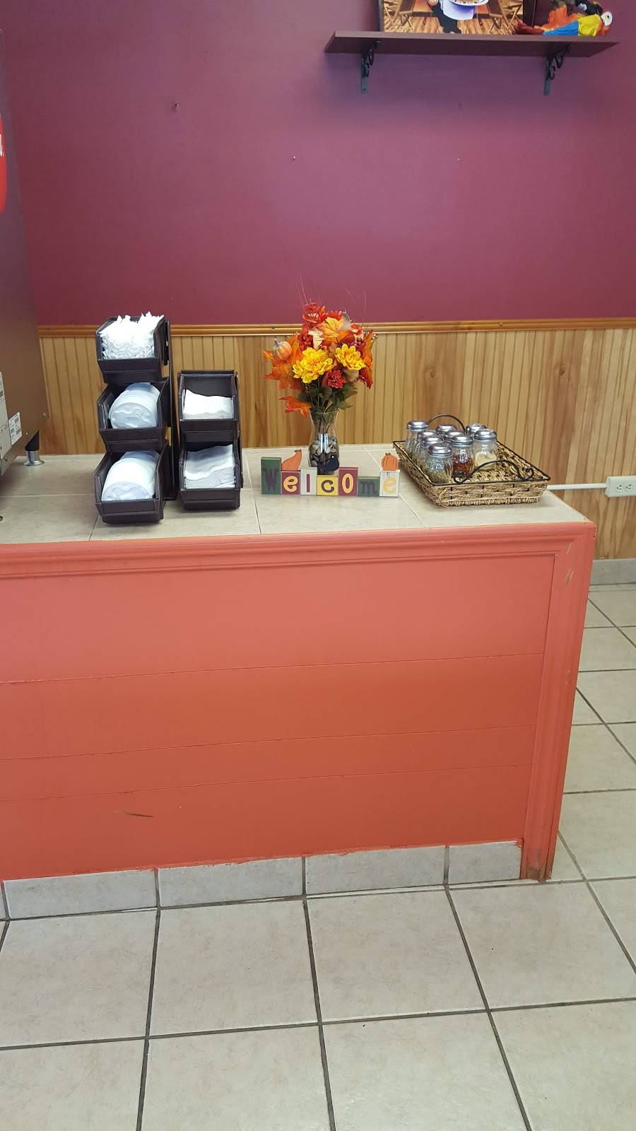 Mignanos Pizza Pasta Subs | restaurant | 76 Red Lion Ave, Felton, PA 17322, USA | 7174176762 OR +1 717-417-6762