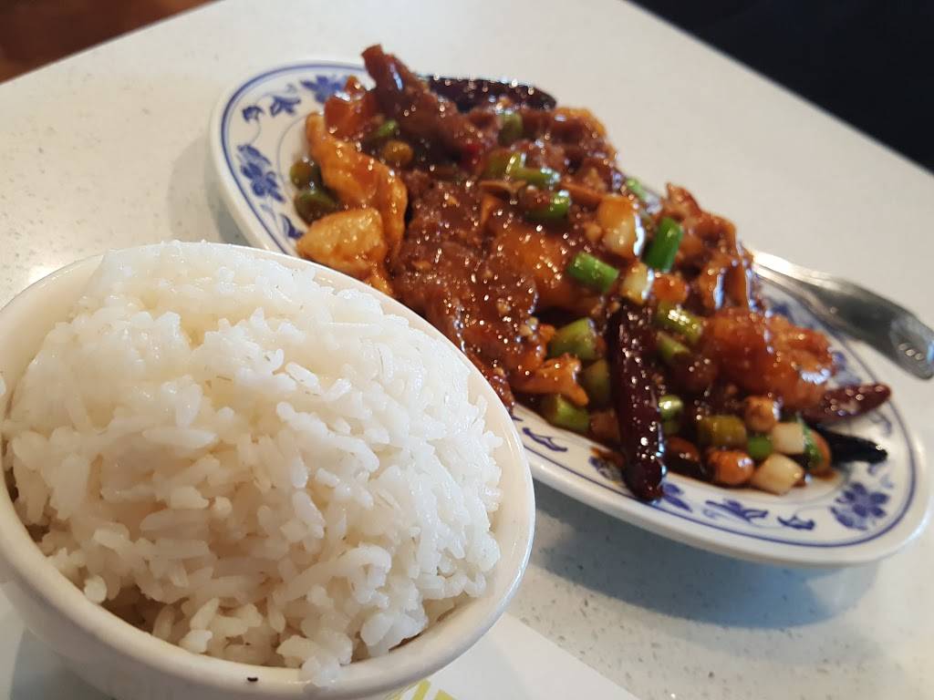 Lotus Chinese Eatery | restaurant | 16883 Beach Blvd, Huntington Beach, CA 92647, USA | 7148484940 OR +1 714-848-4940