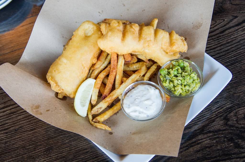 Lady Gregorys Irish Bar & Restaurant | restaurant | 5260 N Clark St, Chicago, IL 60640, USA | 7732715050 OR +1 773-271-5050