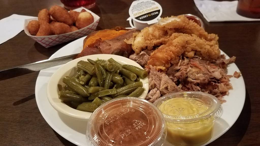 Countryside BBQ LLC | restaurant | 2070 Rutherford Rd, Marion, NC 28752, USA | 8286524885 OR +1 828-652-4885