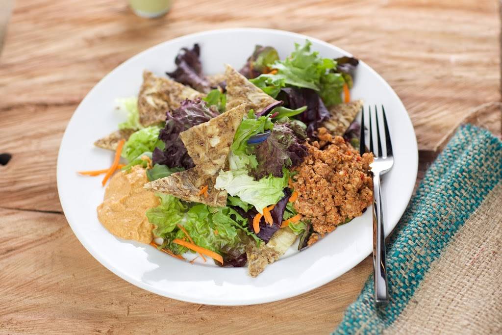 Squeeze Juice Works | cafe | 18 22nd St S, St. Petersburg, FL 33712, USA | 7273243039 OR +1 727-324-3039