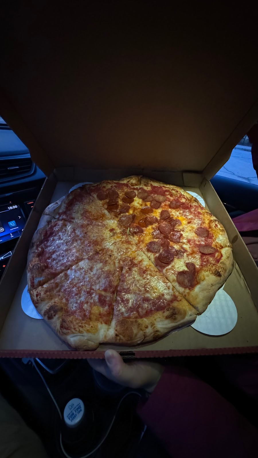 Rocket Slice Pizza | restaurant | 3918 W Touhy Ave, Lincolnwood, IL 60712, USA | 8723274992 OR +1 872-327-4992