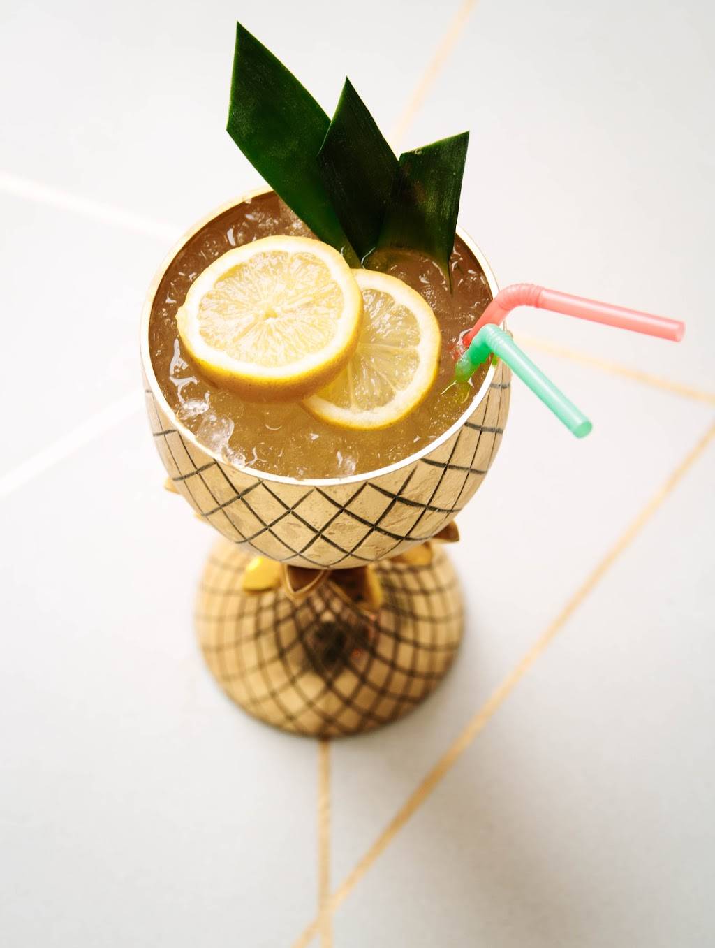 The Public House | restaurant | 811 Adams St, Bay City, MI 48708, USA | 9897781779 OR +1 989-778-1779