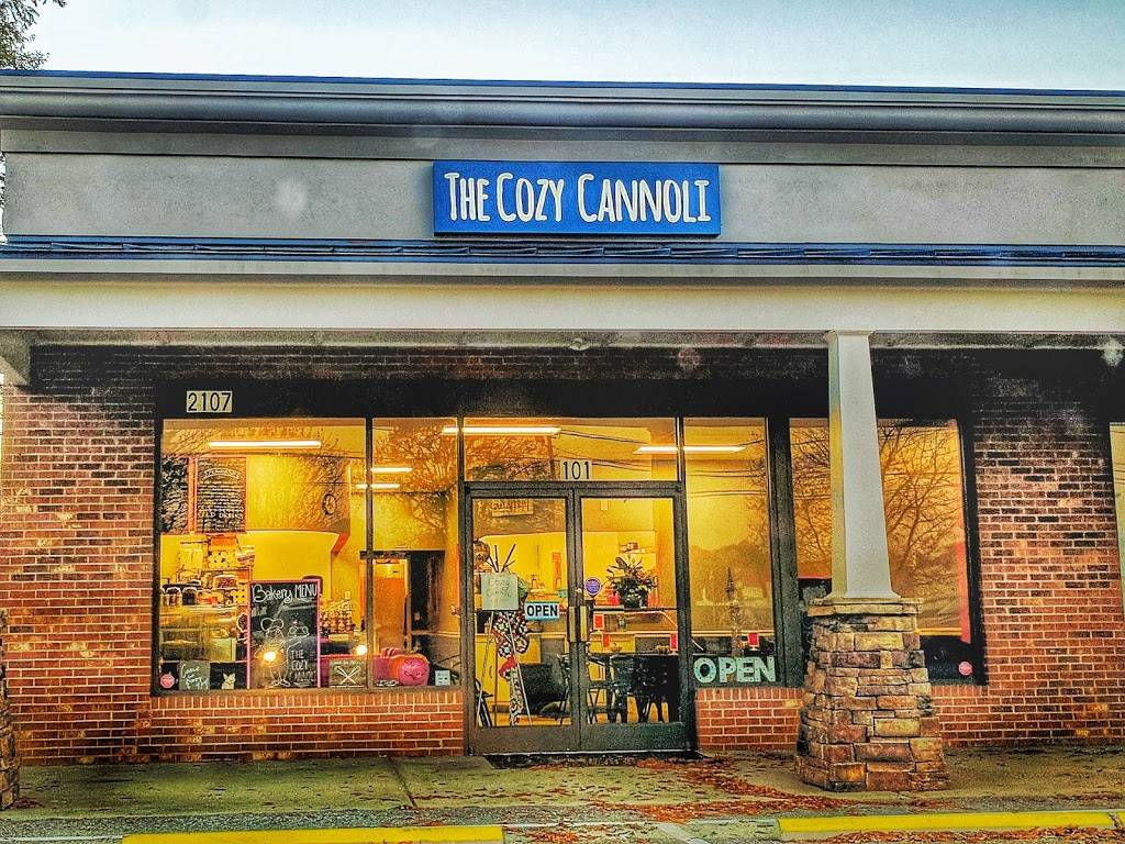 The Cozy Cannoli | bakery | 2107 Kirkwood St Suite 101, High Point, NC 27262, USA | 3368612099 OR +1 336-861-2099
