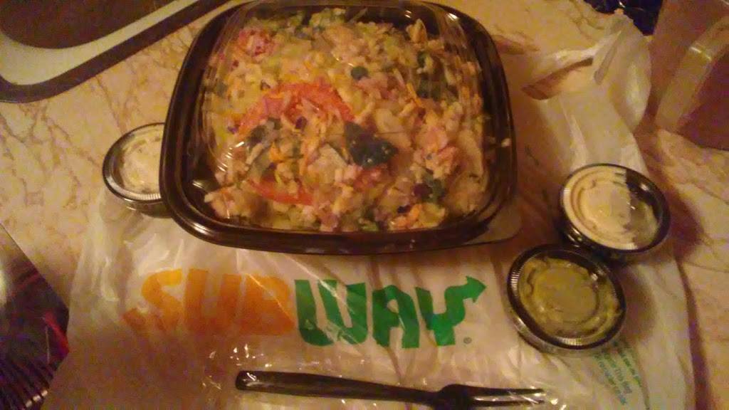 Subway Restaurants | restaurant | 43 US-87, Comfort, TX 78013, USA | 8309952770 OR +1 830-995-2770