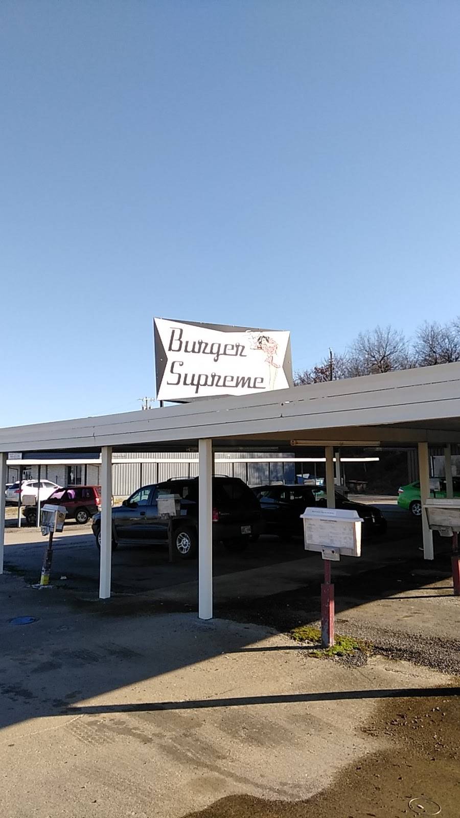 Burger Supreme Drive-Inn | restaurant | 1208 E Carl Albert Pkwy, McAlester, OK 74501, USA | 9184233022 OR +1 918-423-3022