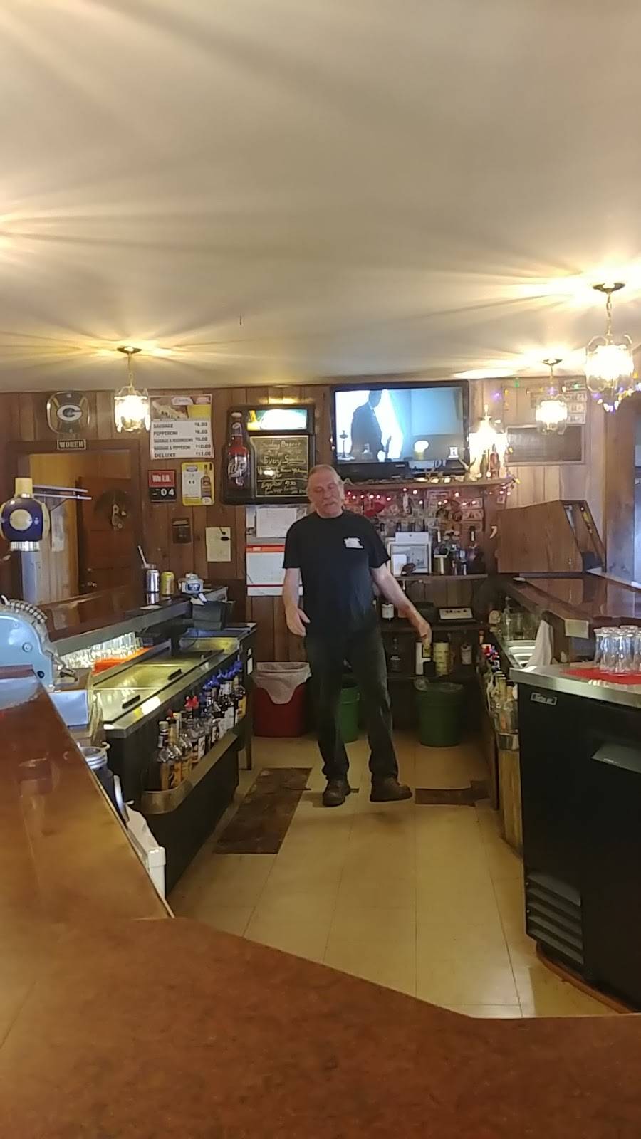 Jerkwater Supper Club | restaurant | 2706 Co Rd A, Dorchester, WI 54425, USA | 7156545351 OR +1 715-654-5351