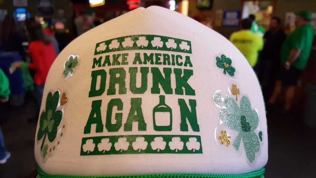 Friendly Inn | restaurant | 1335 17th St, Monroe, WI 53566, USA | 6083259983 OR +1 608-325-9983