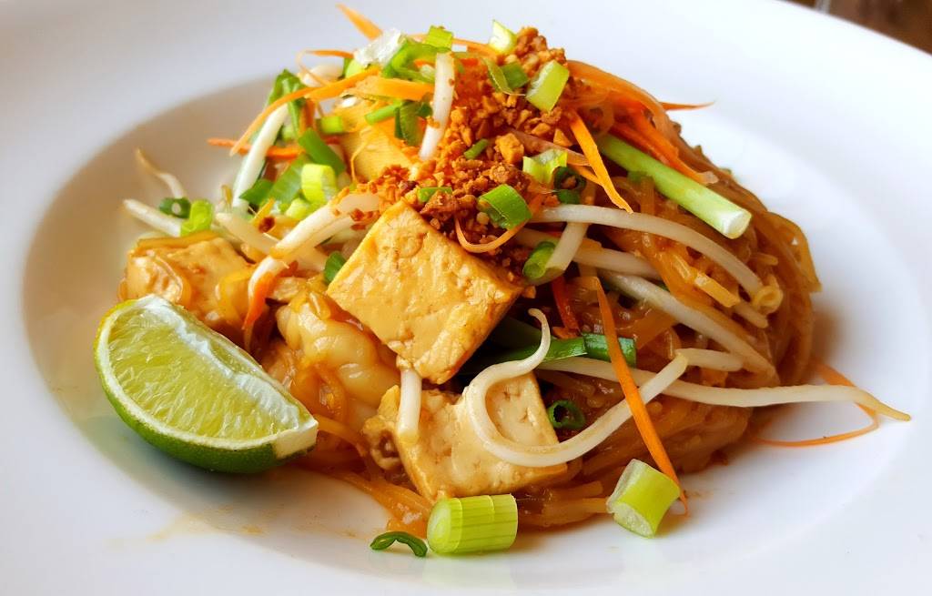 Anchalee Thai Cuisine | restaurant | 1096 Dwight Way, Berkeley, CA 94710, USA | 5108484015 OR +1 510-848-4015