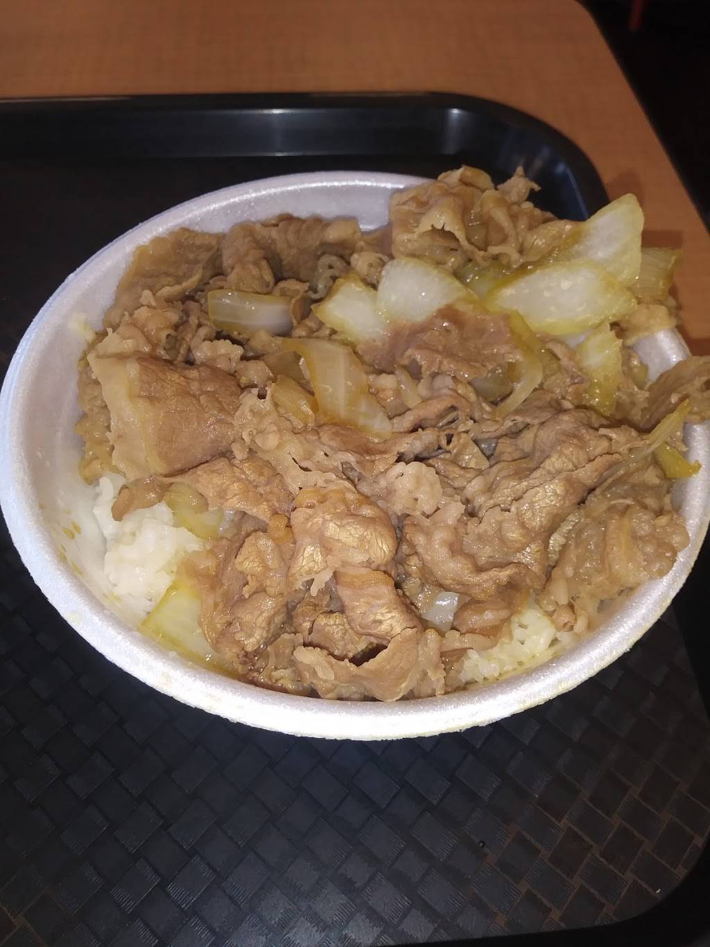 Yoshinoya De Soto & Knapp | restaurant | 9157 De Soto Ave, Chatsworth, CA 91311, USA | 8184357606 OR +1 818-435-7606