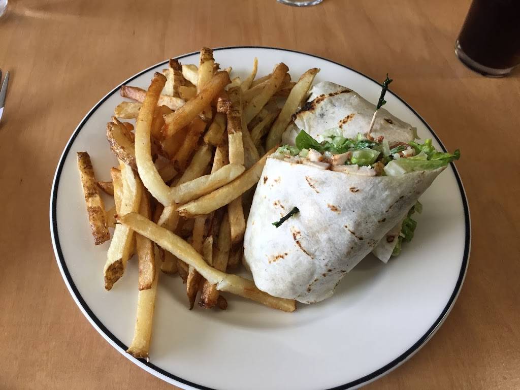 52 North Pub & Grill | restaurant | 52 Front St N, Campbellford, ON K0L 1L0, Canada | 7056533939 OR +1 705-653-3939