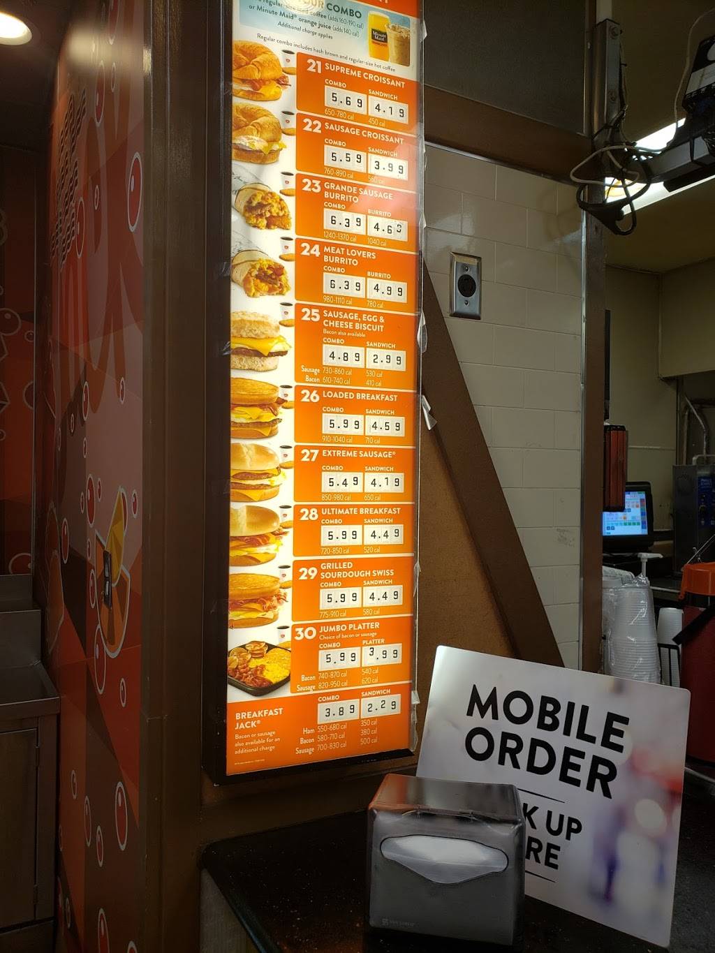 Jack in the Box | restaurant | 611 E Capitol Expy, San Jose, CA 95111, USA | 4085785057 OR +1 408-578-5057