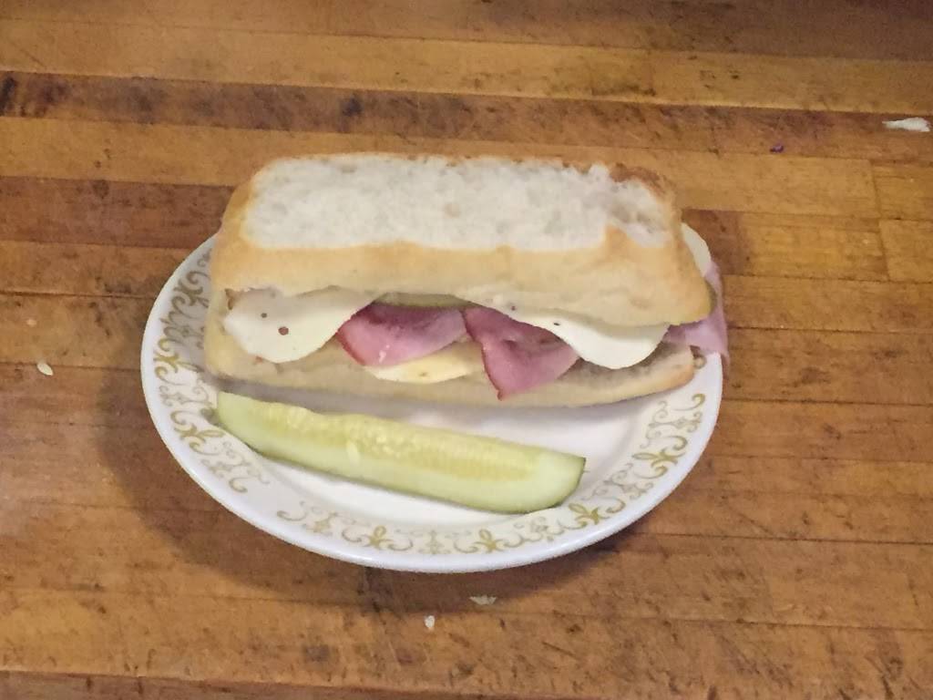 Steves Place | cafe | 84 Market Square, Newington, CT 06111, USA | 8606665975 OR +1 860-666-5975