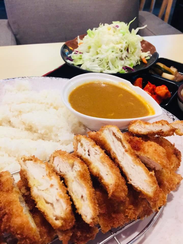 Tokyo Hamburg | restaurant | 600 S New Hampshire Ave, Los Angeles, CA 90005, USA | 2132632668 OR +1 213-263-2668