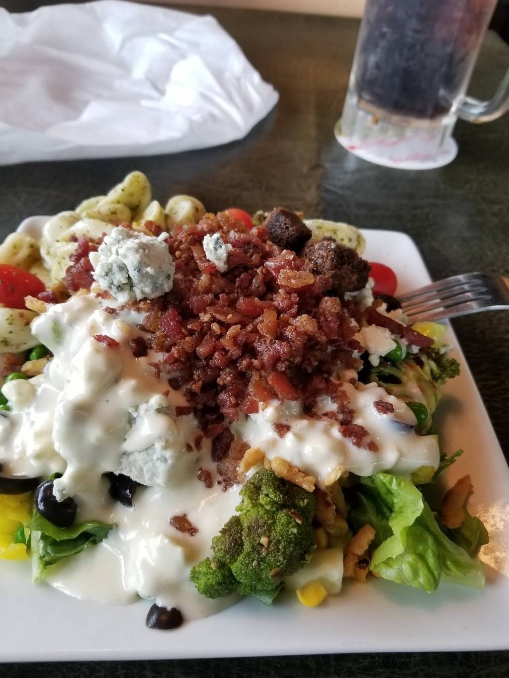 Ruby Tuesday | restaurant | 8305 Hampton Blvd, Norfolk, VA 23505, USA | 7574402980 OR +1 757-440-2980