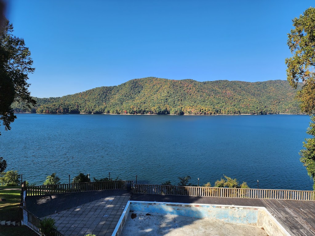 Southern Craft BBQ Watauga | restaurant | 2340 US-321, Hampton, TN 37658, USA | 4237255263 OR +1 423-725-5263