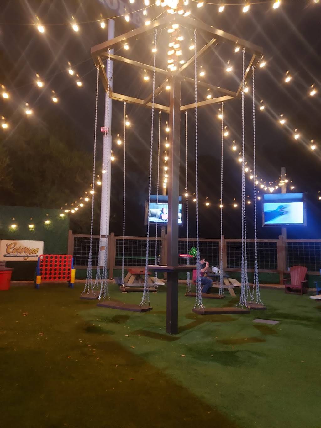 Little Woodrow’s Beaumont Bar & Grill | restaurant | 6210 Phelan Blvd, Beaumont, TX 77706, USA | 4098614200 OR +1 409-861-4200