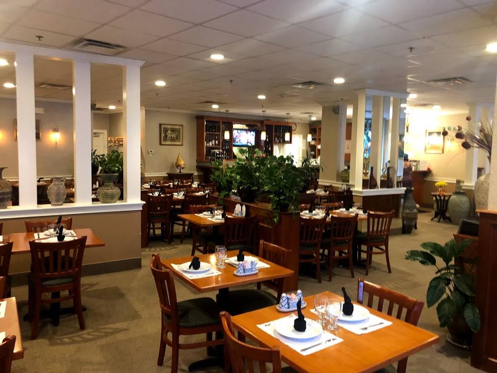 Bangkok Thai Cuisine | restaurant | 10 Court St, Plymouth, MA 02360, USA | 5087463299 OR +1 508-746-3299