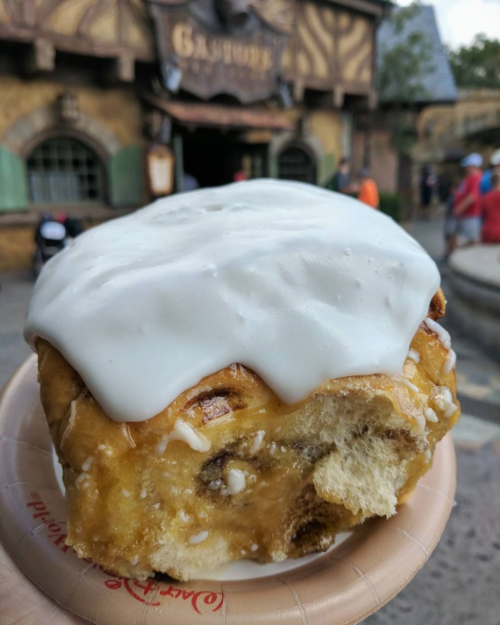 Gastons Tavern | meal takeaway | Magic Kingdom Dr, Orlando, FL 32836, USA | 4079395277 OR +1 407-939-5277