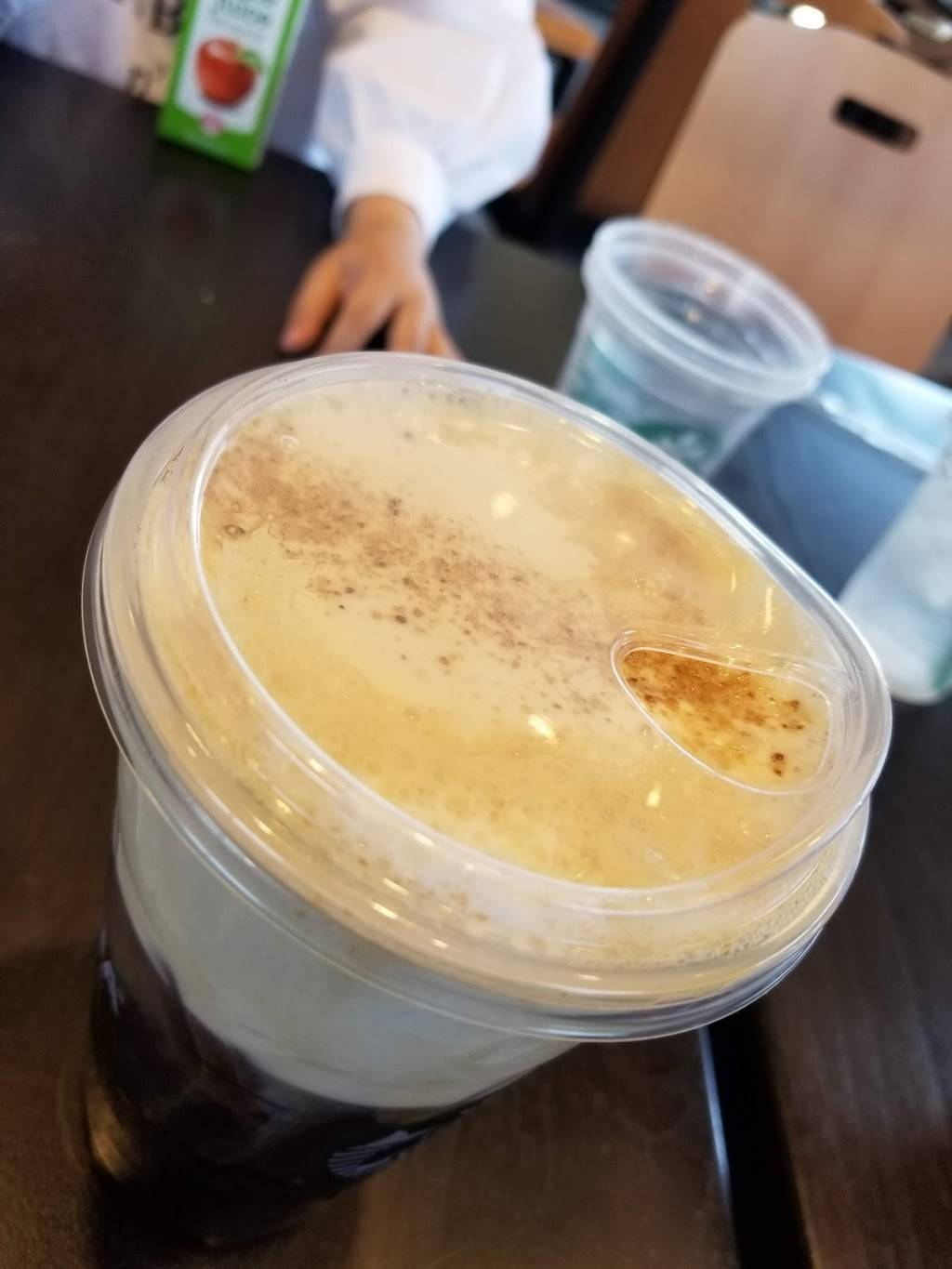 Starbucks | cafe | 2698 Route 22 East, Union, NJ 07083, USA | 9086877299 OR +1 908-687-7299