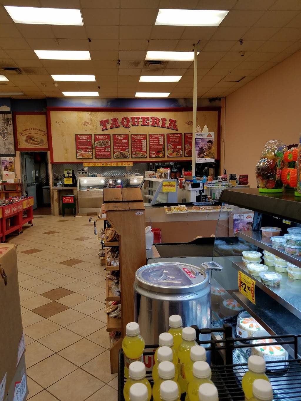 La Michoacana Meat Market | bakery | 1459 E Court St, Seguin, TX 78155, USA | 8303860431 OR +1 830-386-0431