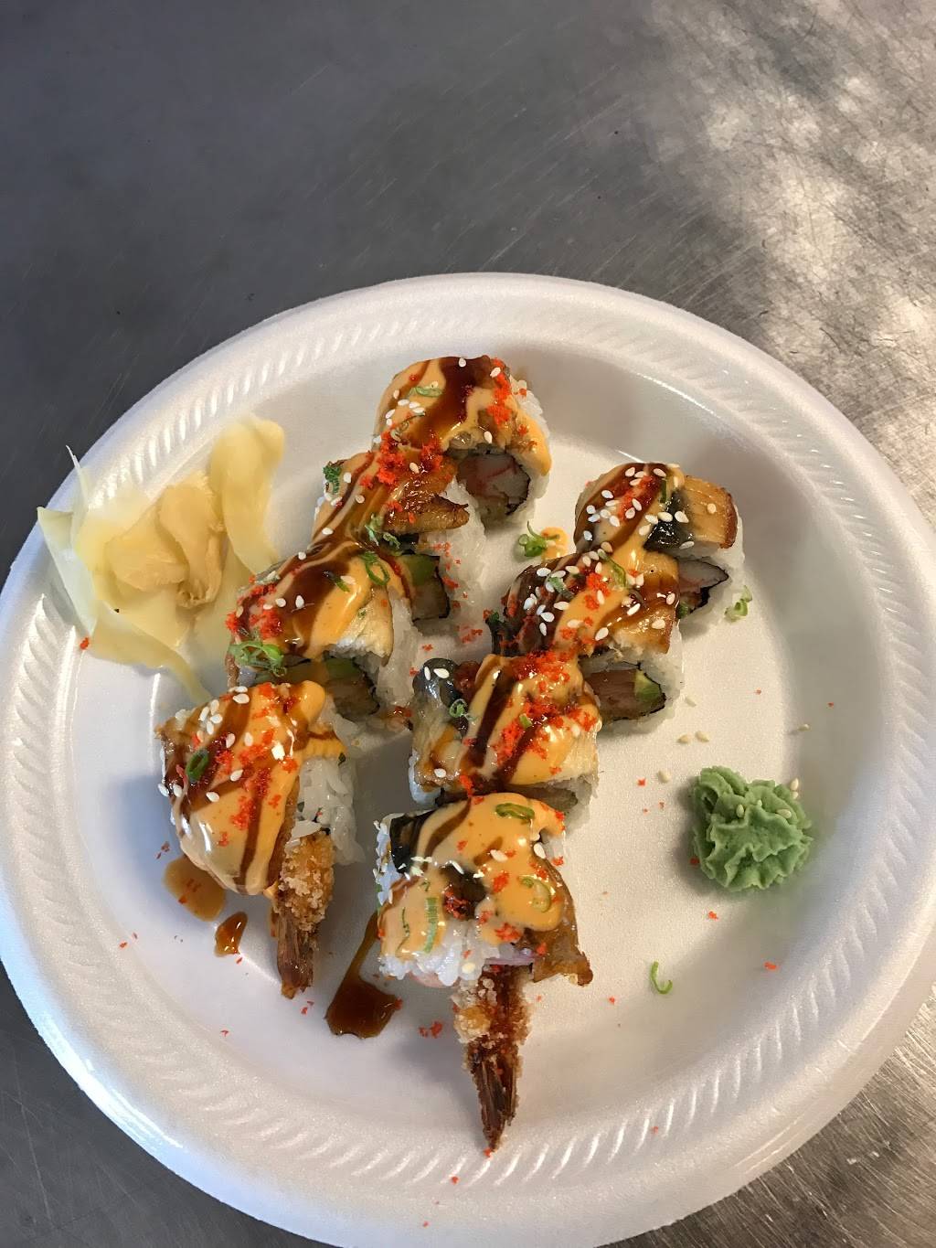 Oishii! Japanese Hibachi & Sushi | cafe | 3412 Waterlick Rd, Lynchburg, VA 24502, USA | 4342398828 OR +1 434-239-8828