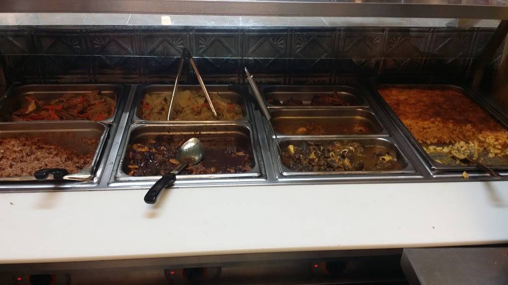 Chef Elvis Caribbean Cuisine | restaurant | 50 S Main St B, Freeport, NY 11520, USA | 5162088395 OR +1 516-208-8395