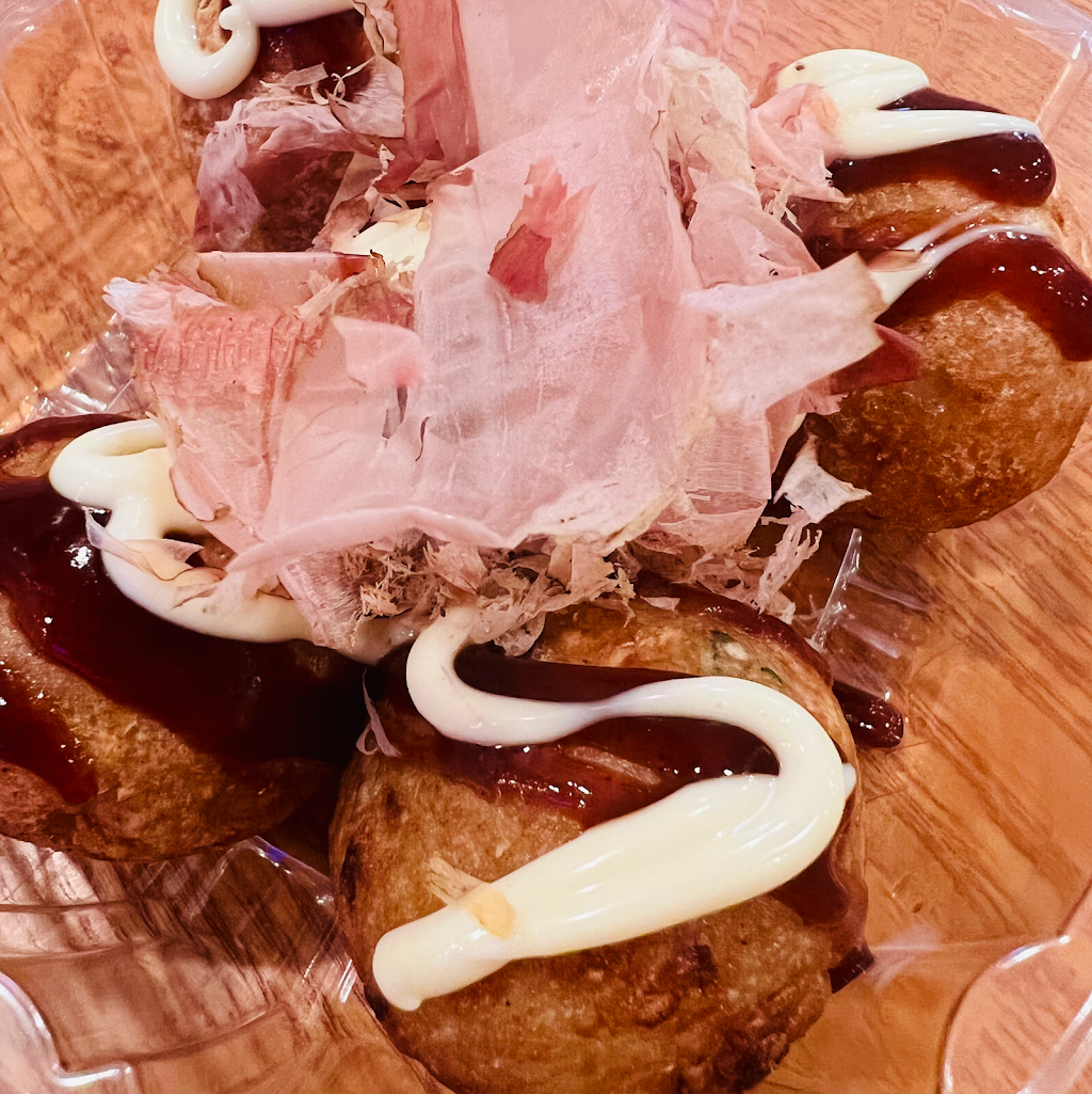 Ikura Asian Sushi | restaurant | 18212 Flower Hill Way, Gaithersburg, MD 20879, USA | 3018354400 OR +1 301-835-4400