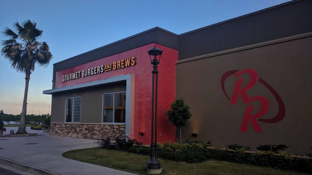 Red Robin Gourmet Burgers and Brews | restaurant | 6401 Bluebonnet Blvd, Baton Rouge, LA 70836, USA | 2253082772 OR +1 225-308-2772