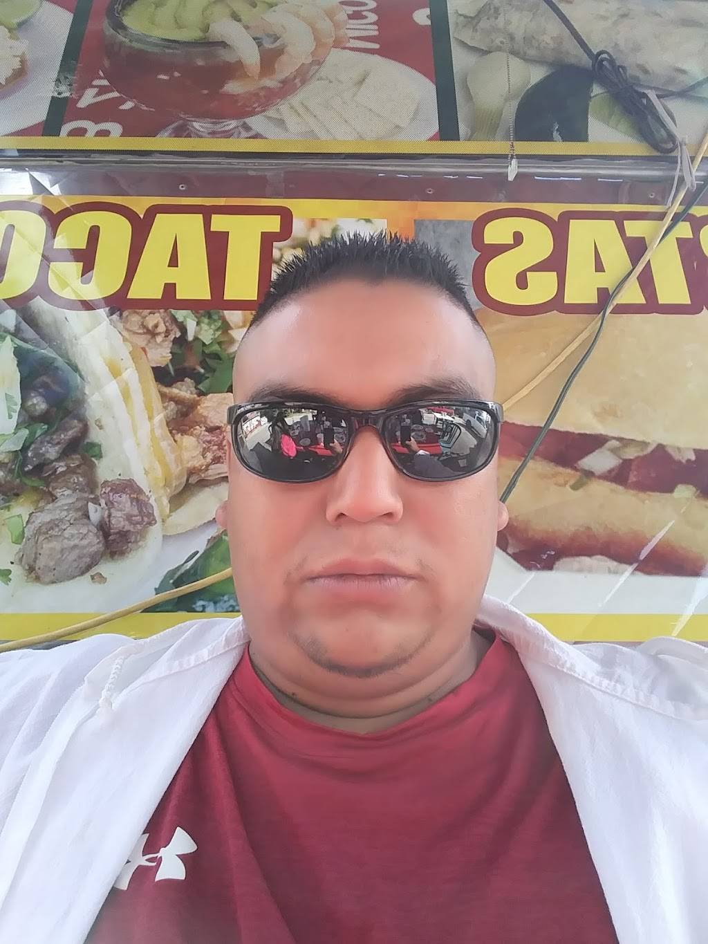 Los Dos Amigos Taco Truck | restaurant | 7115 Parkwood St, Detroit, MI 48210, USA | 3132183360 OR +1 313-218-3360