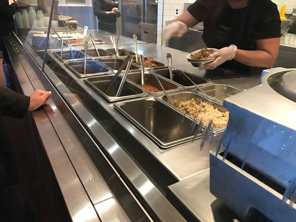Chipotle Mexican Grill | restaurant | 7332 Baltimore Ave, College Park, MD 20740, USA | 2405820015 OR +1 240-582-0015