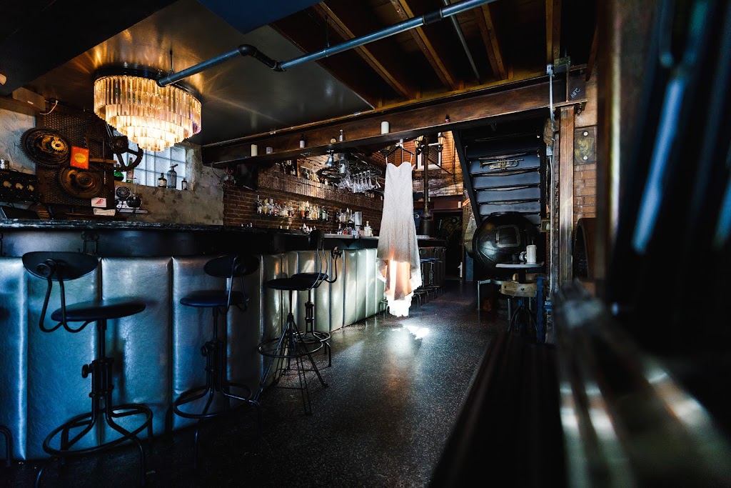 The Alchemist | restaurant | 2222 4th St, White Bear Lake, MN 55110, USA | 6514299286 OR +1 651-429-9286