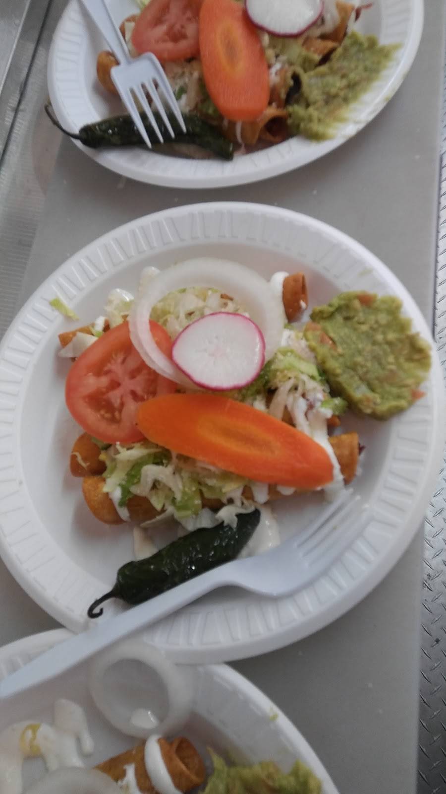 Taqueria El Mezcal | restaurant | W Reno Ave, Oklahoma City, OK 73107, USA | 4054003236 OR +1 405-400-3236